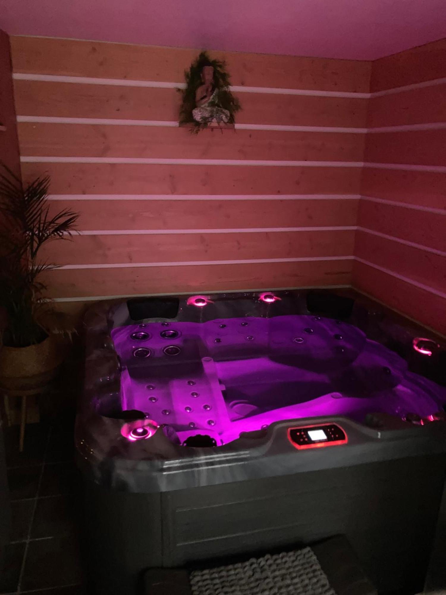 Le Chai De La Rose Spa Et Seances Bien Etre Дуэ-ла-Фонтен Экстерьер фото